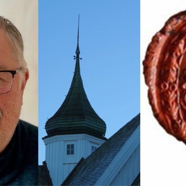 En mann, et kirkespir og et rødt stempel